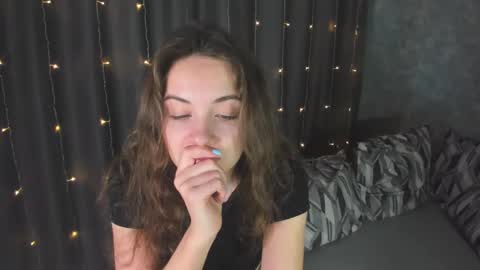 Snapshot of kristinalevis chatting on March 7, 2:23 pm Kristina online show from March 7, 2:23 pm