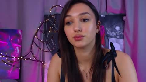 Kristy online show from December 4, 2:52 pm