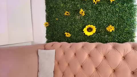 Cristina online show from February 20, 1:08 pm