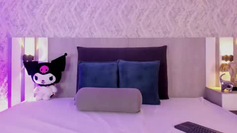 Krystal online show from October 15, 1:08 am