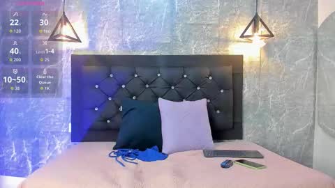 Kystal Taylor online show from September 26, 11:08 am