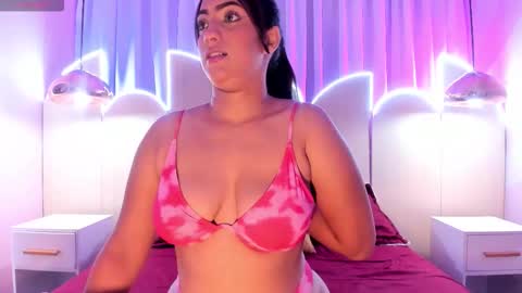 krystalswift_ online show from December 22, 12:58 am