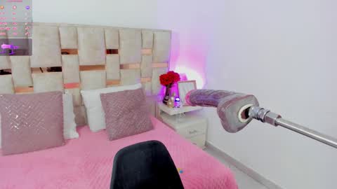 SARA online show from October 1, 12:10 pm