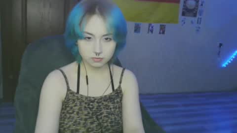 Alice online show from February 14, 3:03 pm