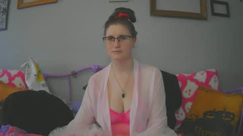 Snapshot of kunzitegoddess chatting on February 27, 2:54 pm Samantha online show from February 27, 2:54 pm