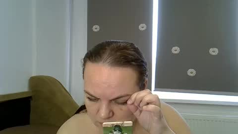 kurkuma_ online show from March 31, 1:44 pm