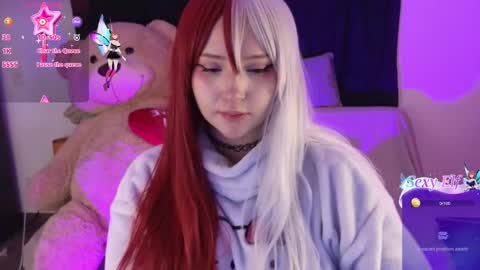 Snapshot of kurochan420 chatting on December 10, 8:19 am Andy online show from December 10, 8:19 am