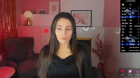 Kylie online show from December 21, 1:26 pm