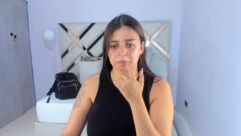Kylie Reyes  online show from June 1, 7:15 pm