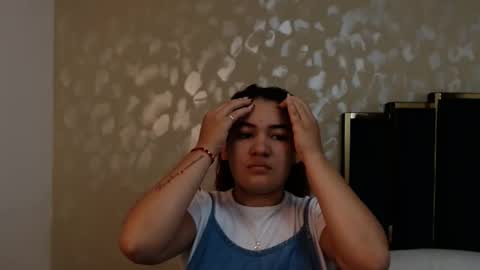 Melissa online show from April 11, 11:03 am