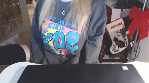 Check Out My NSFW OnlyFans Link On Bio online show from January 17, 11:12 pm