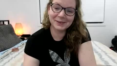 l4dyc4pricorn76 online show from April 5, 12:59 pm