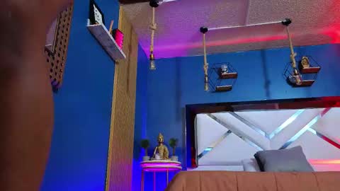 Cris  online show from February 4, 11:13 am