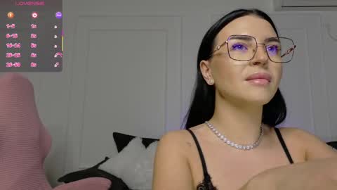 Mira online show from March 2, 7:15 am