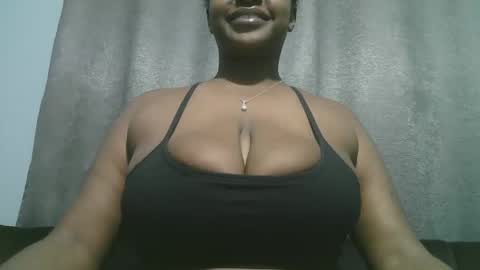 Snapshot of lady_dearra chatting on September 12, 2:45 am lady_dearra online show from September 12, 2:45 am