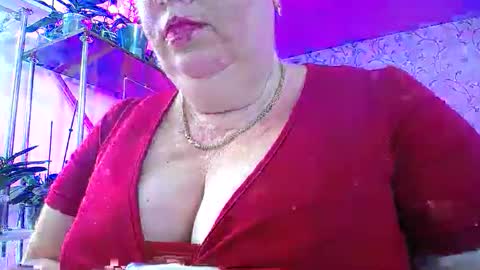 Lady Gloria online show from November 1, 7:12 am