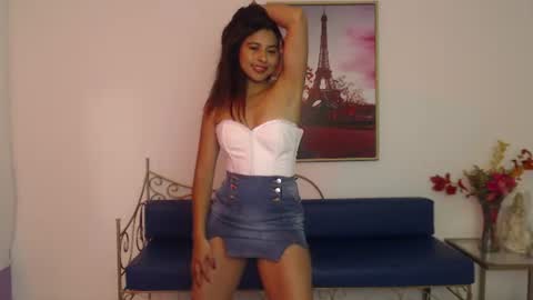 Lady Isabella online show from June 11, 1:30 pm