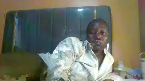 lindah32 online show from June 26, 10:55 pm
