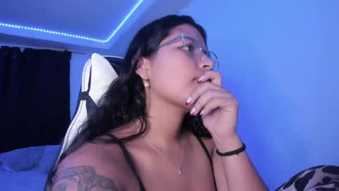  Lady  online show from February 1, 5:07 am