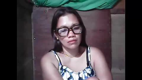 ladysweet4u69 online show from March 27, 7:25 pm