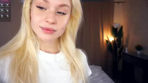 day - Lizzy night-Roxann online show from March 3, 5:16 am
