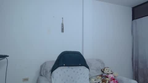 Snapshot of lahurent_weed420 chatting on October 1, 5:18 pm paola and a guest lol online show from October 1, 5:18 pm