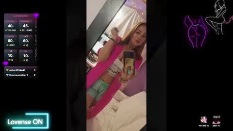 Snapshot of lahurent_weed420 chatting on February 18, 6:49 pm paola and a guest lol online show from February 18, 6:49 pm