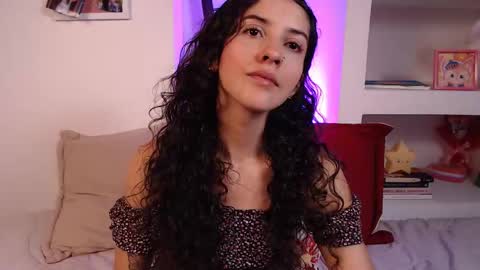 Snapshot of lailypink chatting on October 16, 1:52 am samanta online show from October 16, 1:52 am