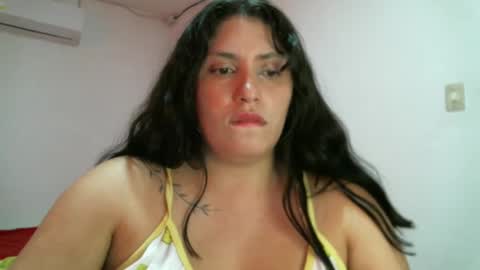 laura gomez online show from February 7, 6:34 pm