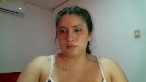 laura gomez online show from February 18, 5:33 pm