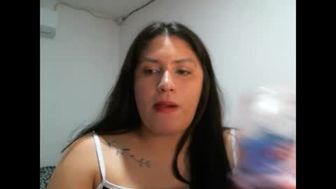 laura gomez online show from February 25, 3:31 am