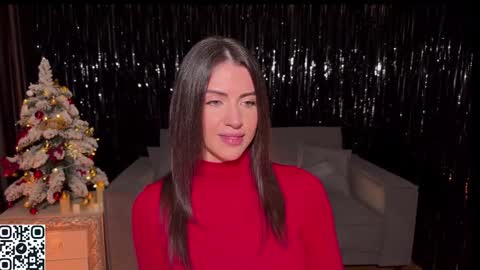 Snapshot of lallebi chatting on December 26, 12:57 am Ellina online show from December 26, 12:57 am