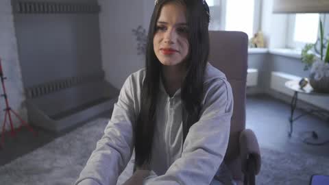 Emily online show from May 2, 3:10 am