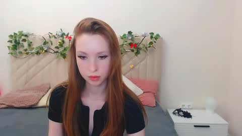 lana__ray online show from May 14, 2:56 pm