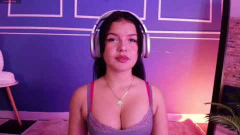 Snapshot of lana_beket_ chatting on October 8, 11:36 am Lana online show from October 8, 11:36 am