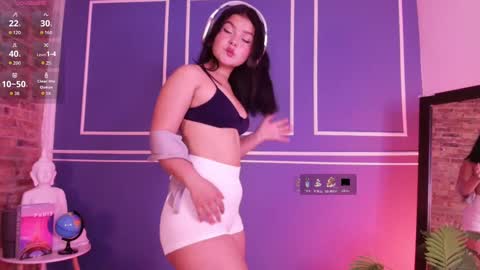 Snapshot of lana_beket_ chatting on October 18, 12:19 pm Lana online show from October 18, 12:19 pm