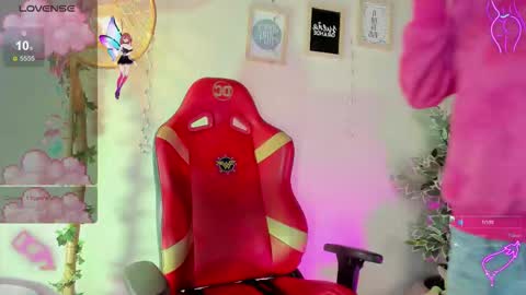 Snapshot of lana_dreams_ chatting on September 22, 12:47 pm Lana online show from September 22, 12:47 pm