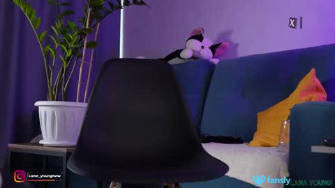 Snapshot of lana_fit chatting on September 21, 5:06 am f online show from September 21, 5:06 am