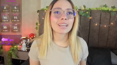 Lana online show from March 17, 5:44 am