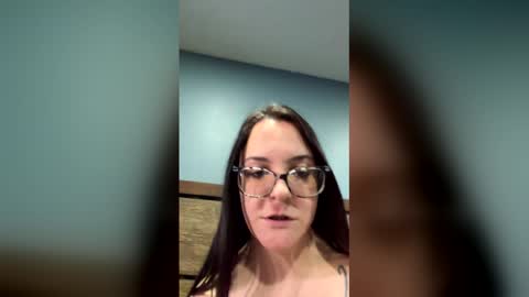 lanacolleen online show from February 2, 9:03 pm