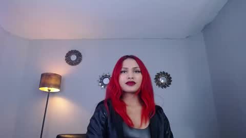 Snapshot of lanadoux_ chatting on December 2, 9:26 pm Mistress Lana online show from December 2, 9:26 pm