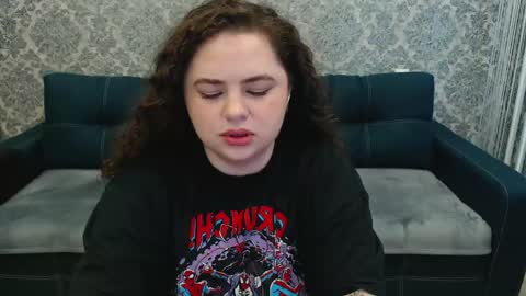 LanaRoub online show from June 3, 2:56 am