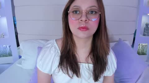 Snapshot of lanna18_ chatting on January 28, 11:28 am Lanna online show from January 28, 11:28 am