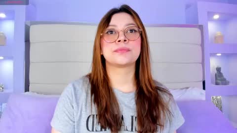Snapshot of lanna18_ chatting on February 11, 11:42 am Lanna online show from February 11, 11:42 am