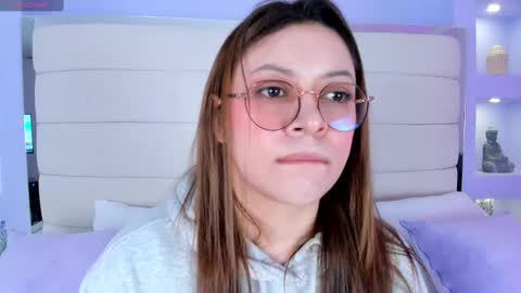 Snapshot of lanna18_ chatting on February 8, 11:44 am Lanna online show from February 8, 11:44 am