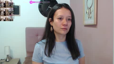 Snapshot of lanna_mills chatting on February 17, 1:33 pm Lanna online show from February 17, 1:33 pm