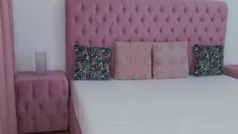 LannieHot online show from January 22, 11:45 am