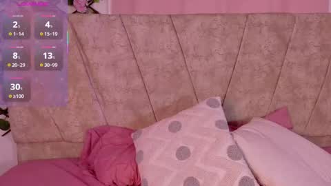 Lara Gill online show from November 21, 1:35 pm