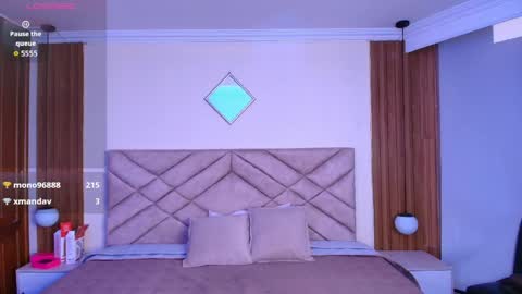 LaraCooper online show from April 17, 9:50 pm