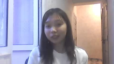 Hannah online show from October 22, 3:39 pm